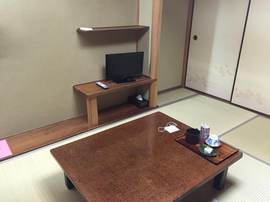 Ryokan Mitsuwa Toyooka  Exterior photo