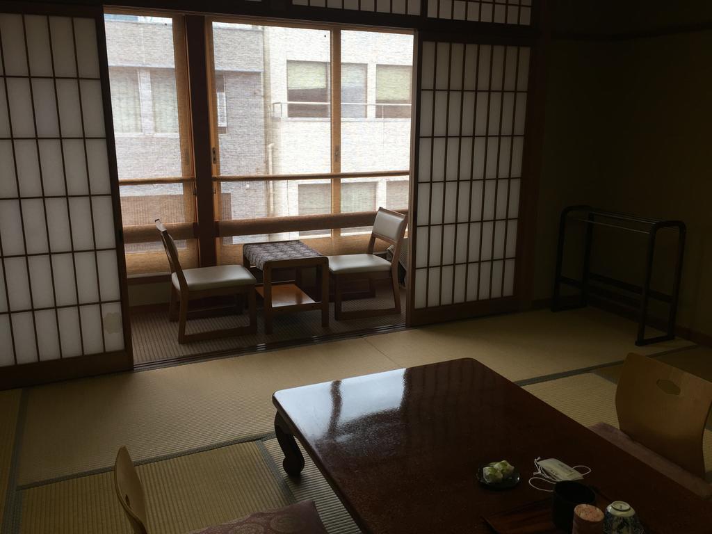 Ryokan Mitsuwa Toyooka  Exterior photo