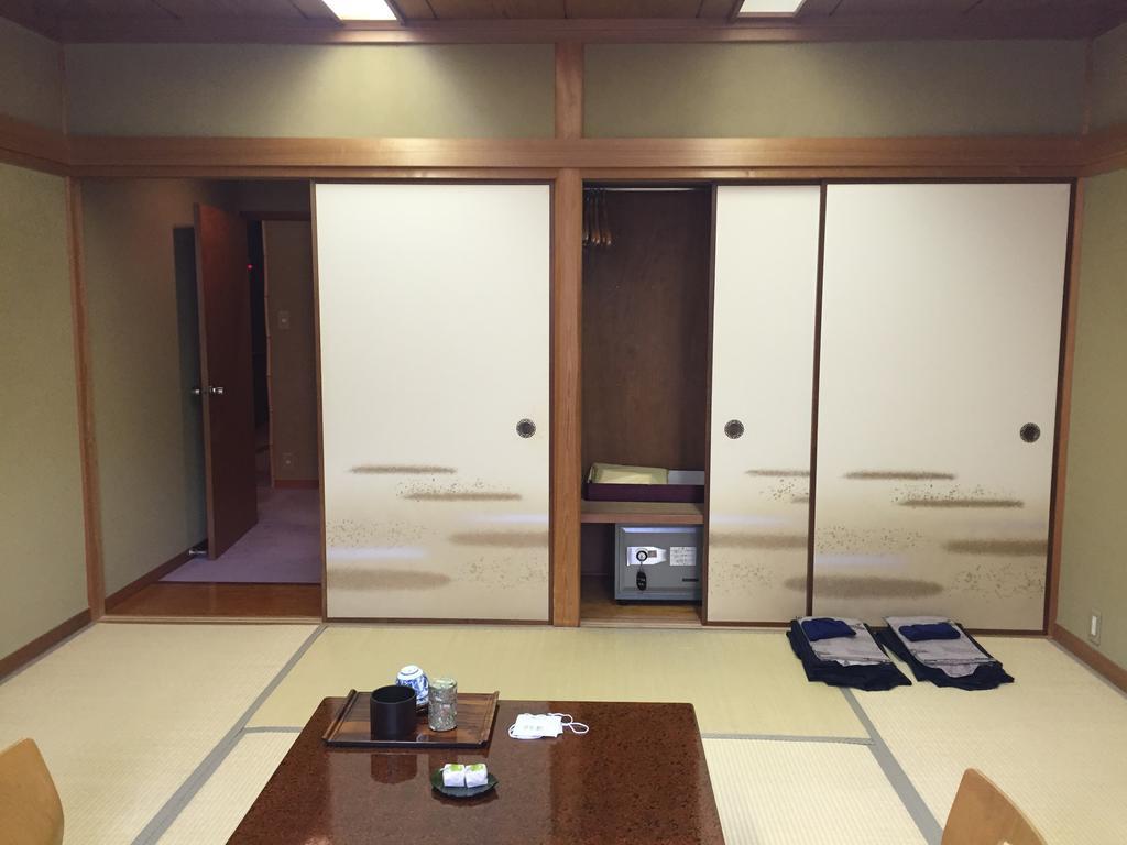 Ryokan Mitsuwa Toyooka  Exterior photo